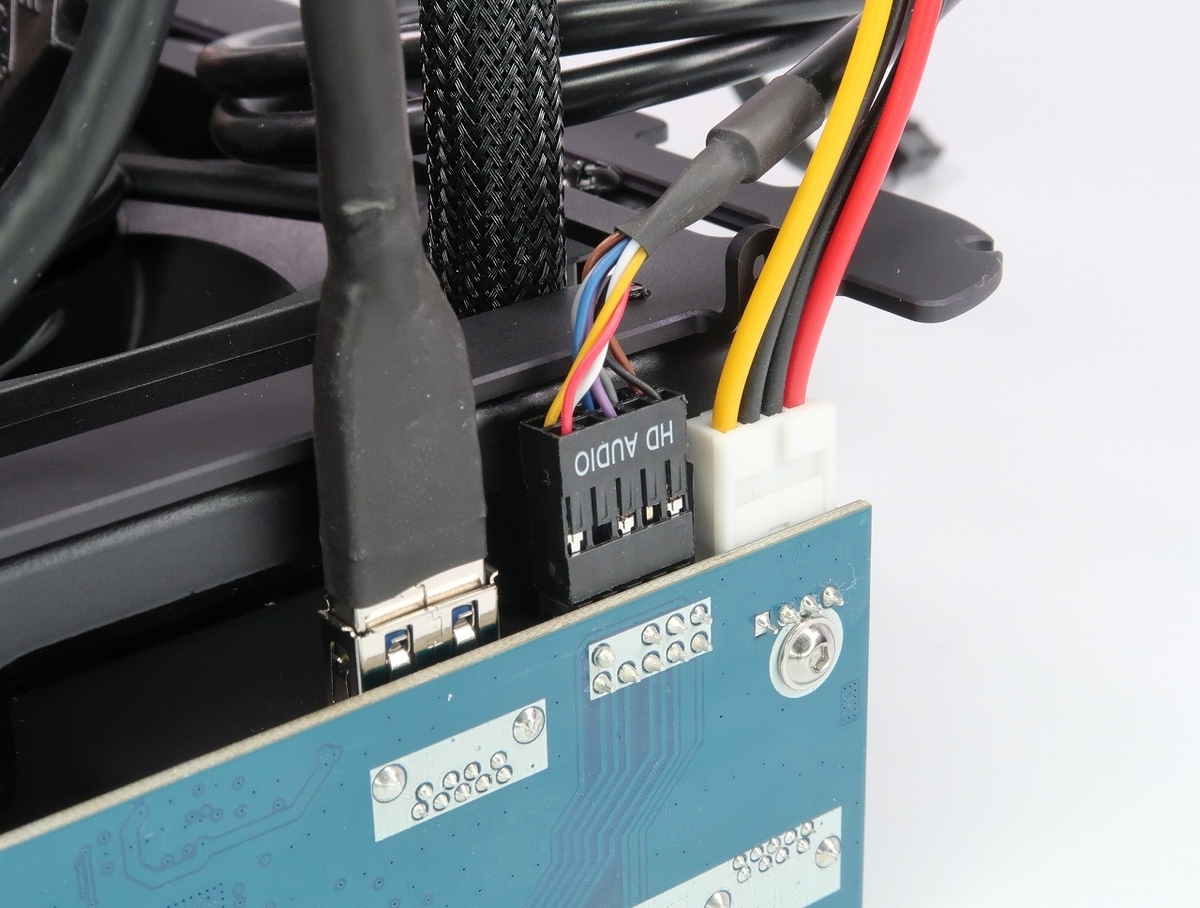 ユニデザインは美しい！】IQUNIX社 Aluminum Mini-ITX Case 「ZX-1」を