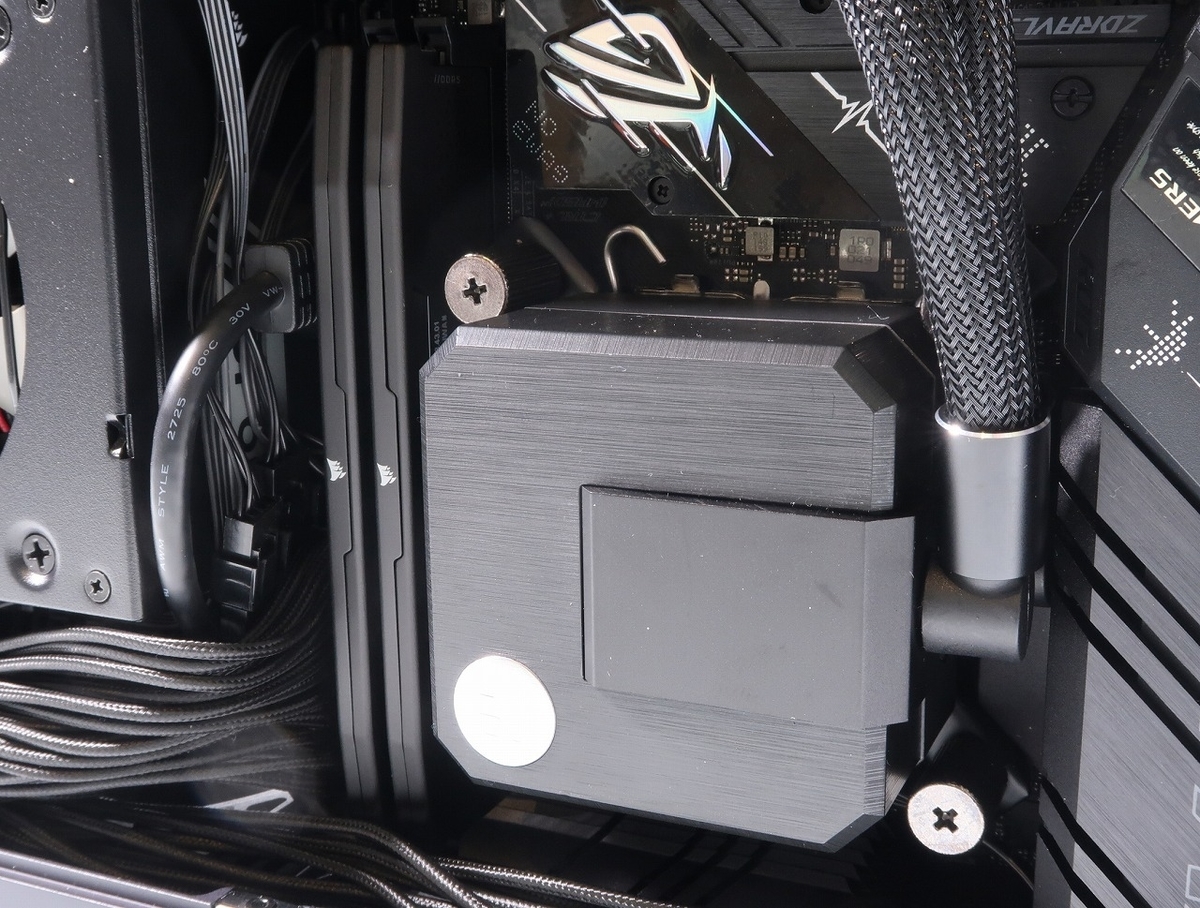 ユニデザインは美しい！】IQUNIX社 Aluminum Mini-ITX Case 「ZX-1」を