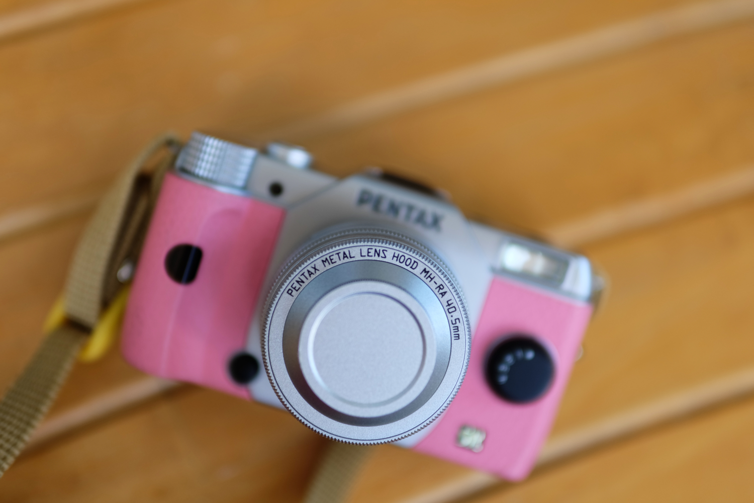 Q シリーズ 唯一の単焦点レンズ Q01 Standard Prime - Foto Anthem