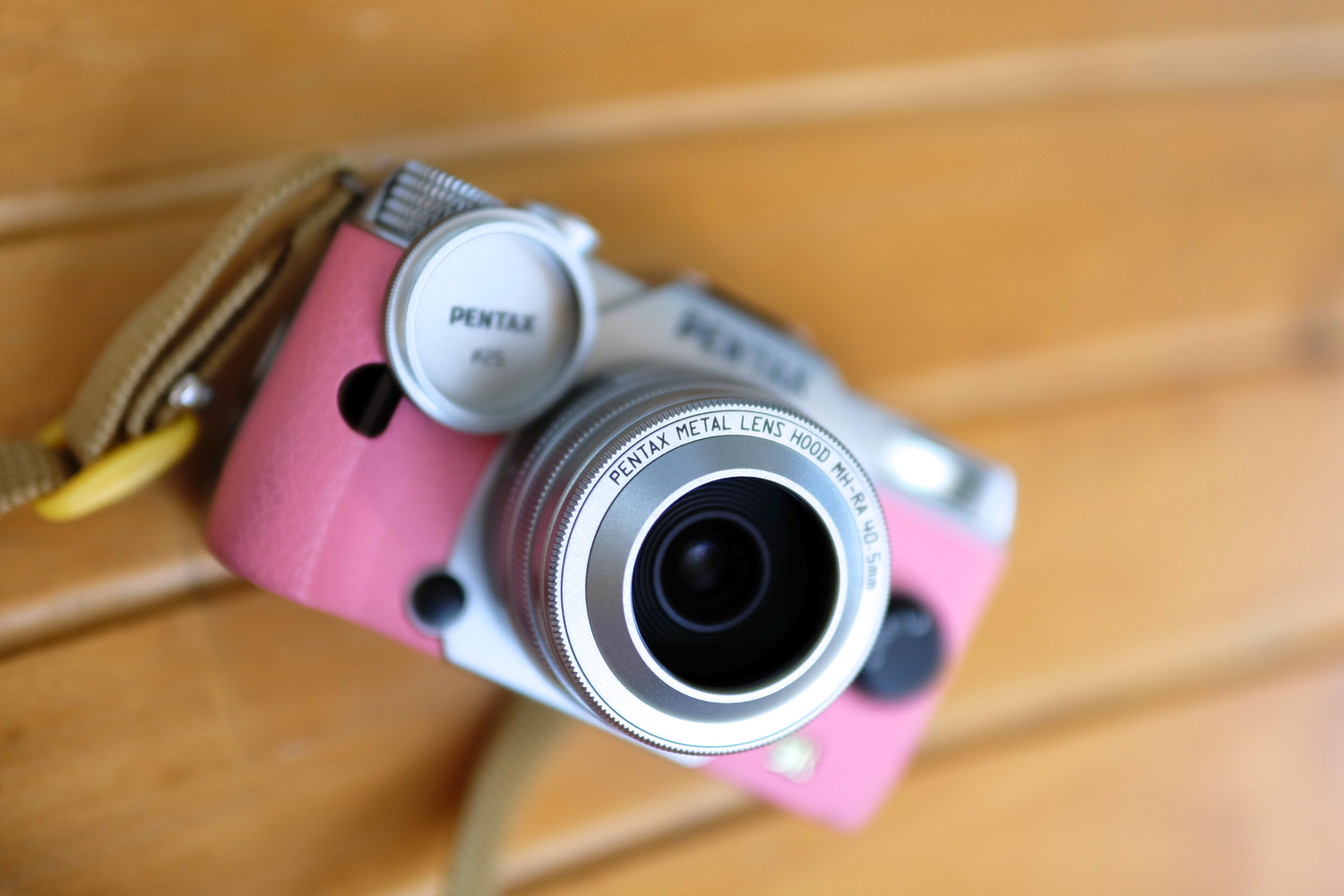 Q シリーズ 唯一の単焦点レンズ Q01 Standard Prime - Foto Anthem