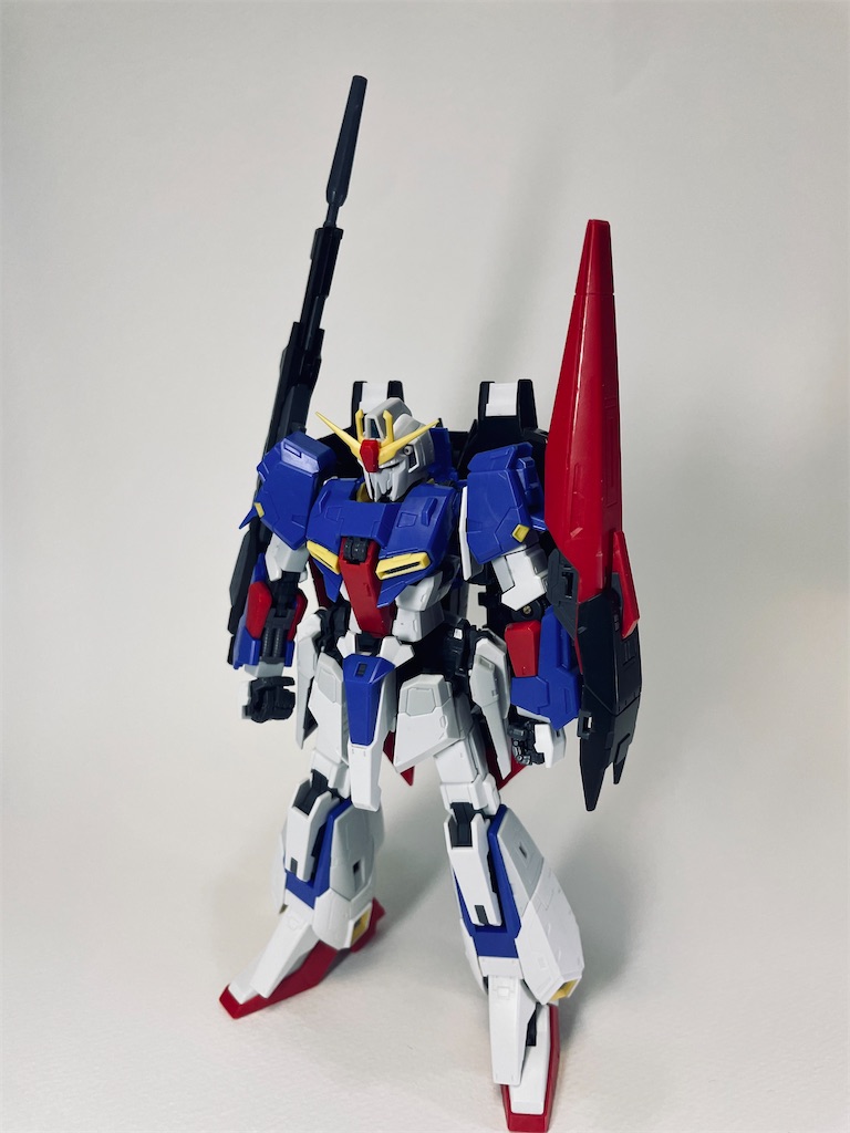 ガンプラ史上最高難易度！？ RG「Zガンダム」を作った話 - エイトシー