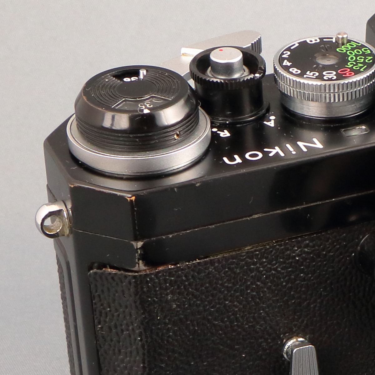 Nikon Fの世界 第8話 「贋作Nikon F Black Body」（7XXXXXX） - Minolu