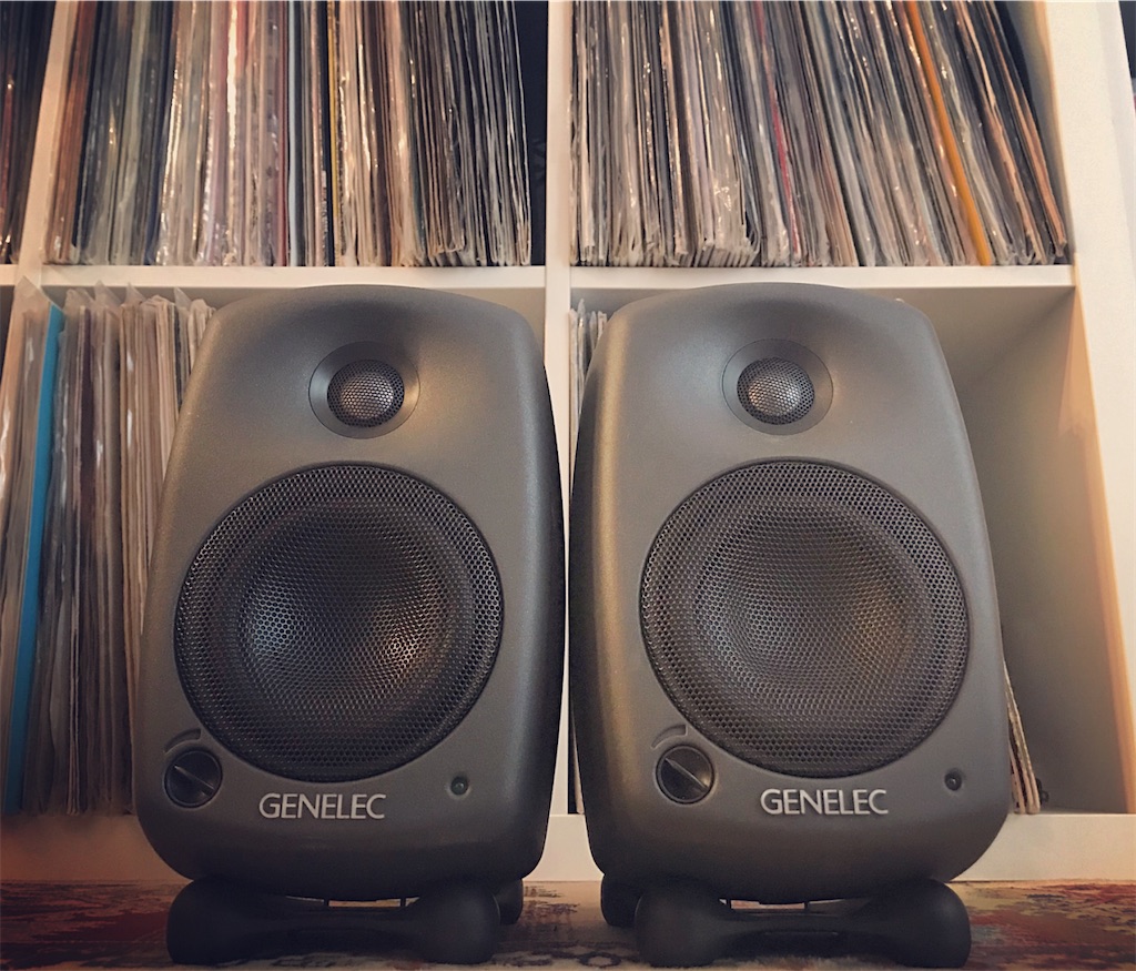 モニタースピーカーのススメ GENELEC 8020B - 湘南に住む案とヒント