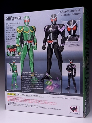 S.H.フィギュアーツ 仮面ライダーW サイクロンサイクロン＆ジョーカー