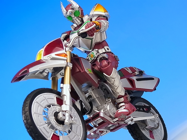 S.H.フィギュアーツ 仮面ライダーギャレン ＆ レッドランバス レビュー