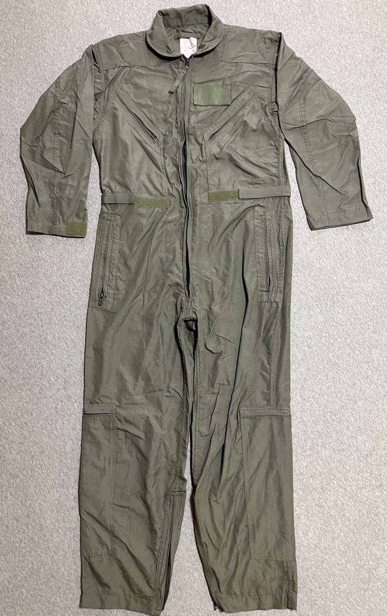 比較的新しいモデルです！【アメリカの軍服】パイロットスーツ