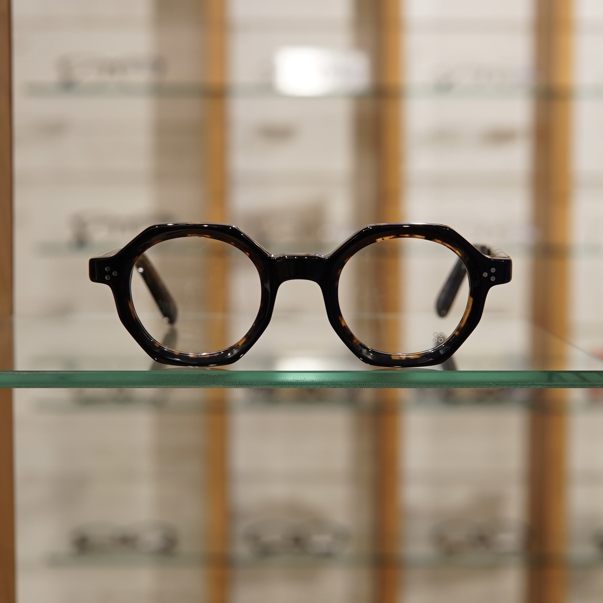 肉厚な8角形。 - リトルアクトな日々