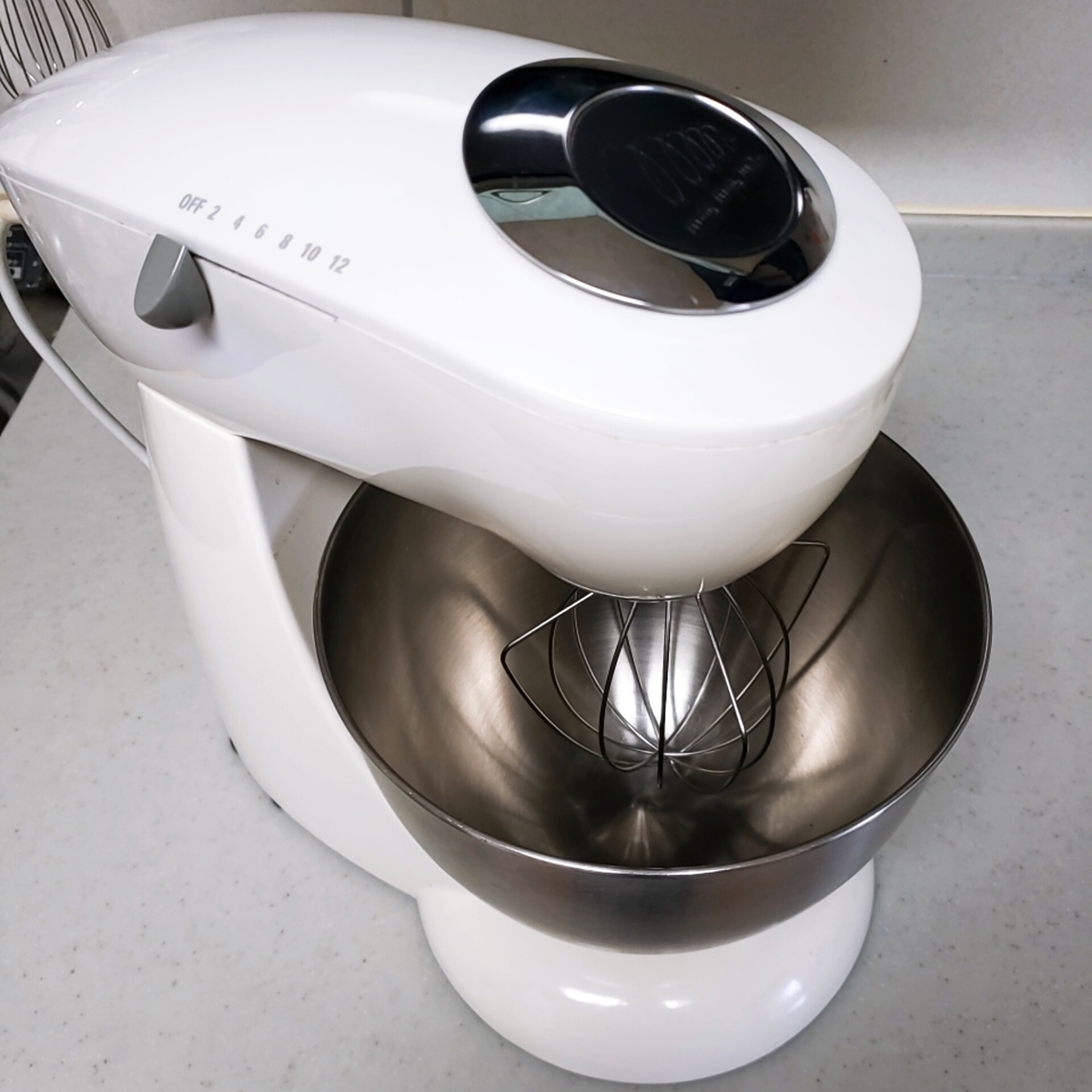 母の思い出スタンドミキサー - 低糖質なお菓子たち