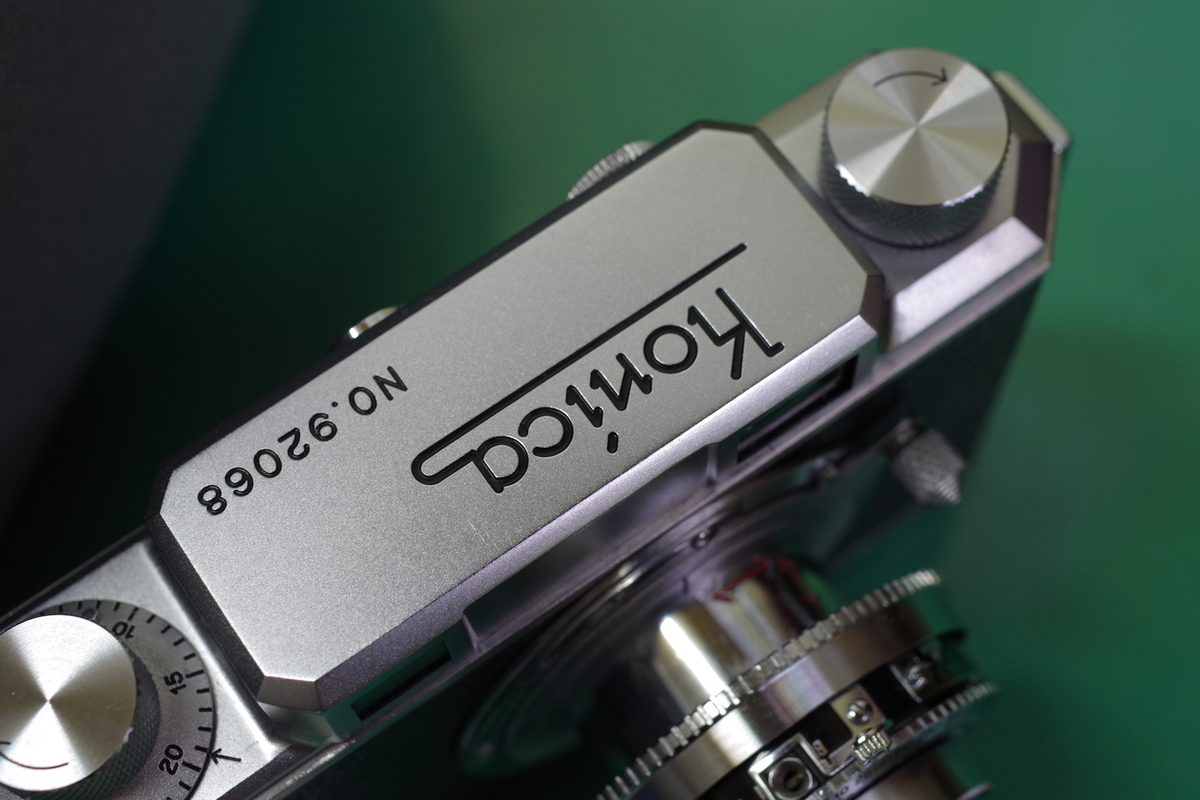 KONIKA Range Finder - 古レンズの風に吹かれて