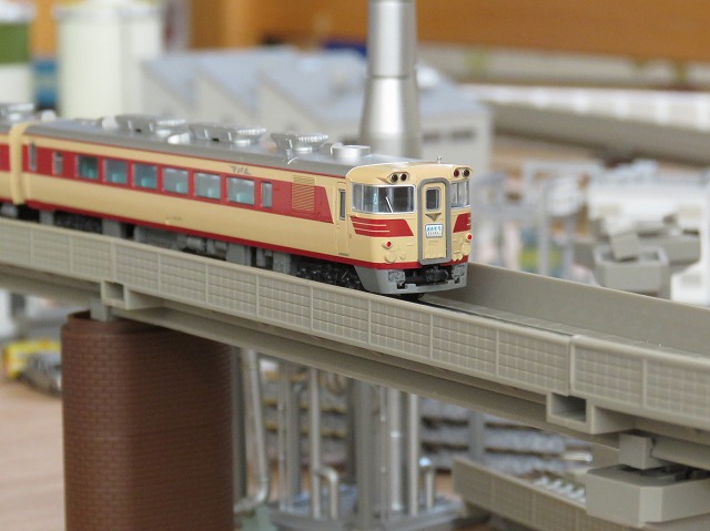 Nゲージレイアウト】高架橋付線路への交換完了 - CHIBA TRAIN NET