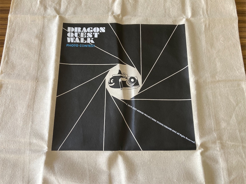 ドラクエウォークフォトコン入賞の記念品が届きました。 - ちょびの