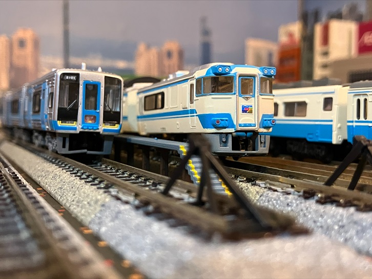 JR四国 キハ181系気動車 四国色 Bトレインショーティー - 京阪神