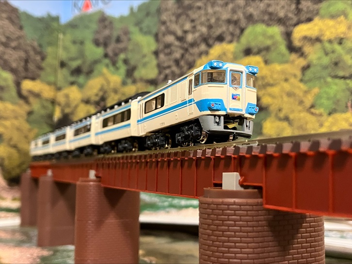 JR四国 キハ181系気動車 四国色 Bトレインショーティー - 京阪神