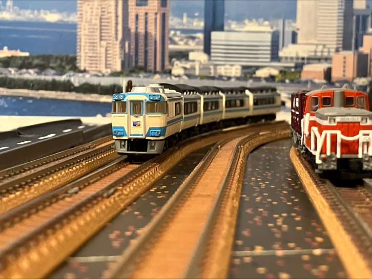 JR四国 キハ181系気動車 四国色 Bトレインショーティー - 京阪神