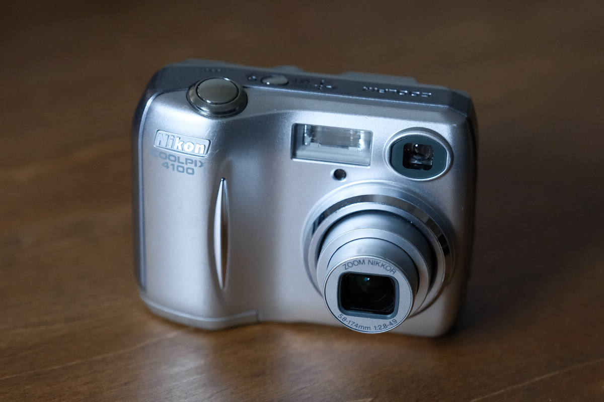 オールドコンデジNikon COOLPIX 4100をご紹介します。 - いーさんのブログ