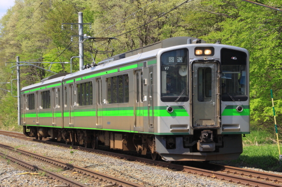 えちごトキめき鉄道ET127系長総入場回送 - ガタゴト日誌