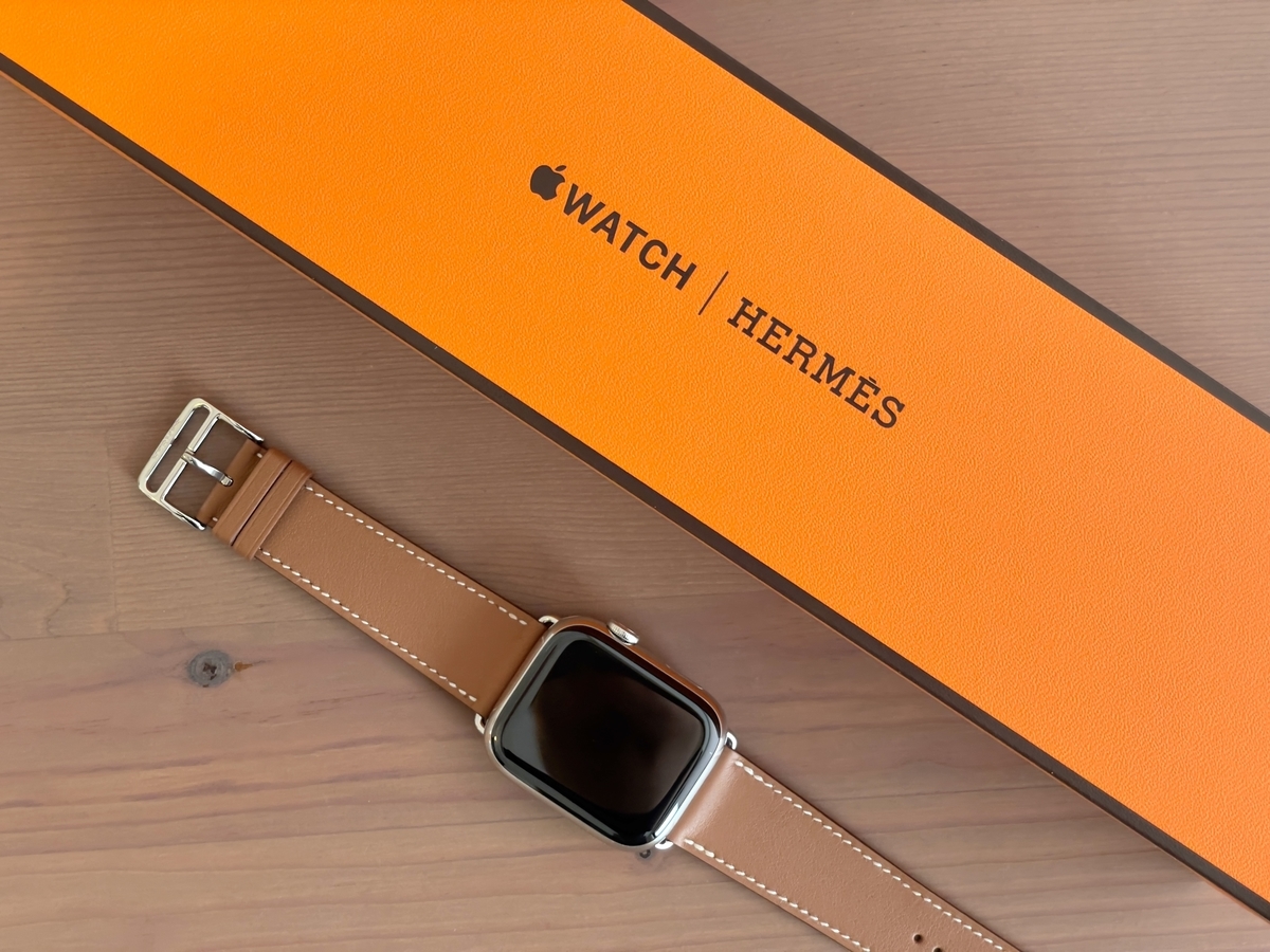 Apple Watch Hermès シリーズ8購入レポート 商品到着から開封の儀まで