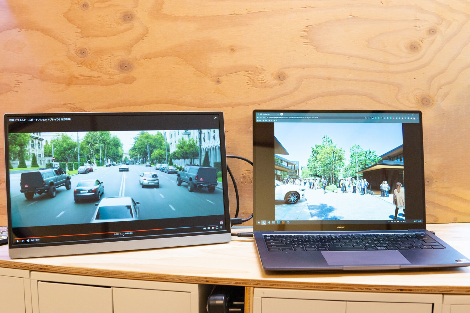 15.6インチの4Kモニターを導入！ケーブル一本で接続できて自宅外でも2