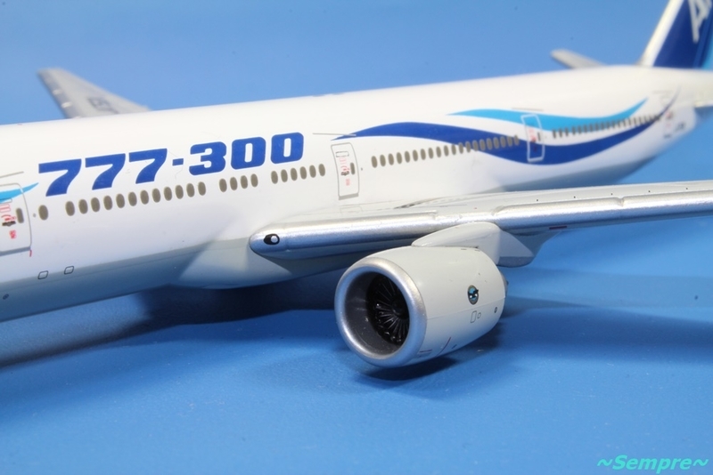 全日空商事 ANA B777-300 風塗装 JA752A 1/400スケール NH40012