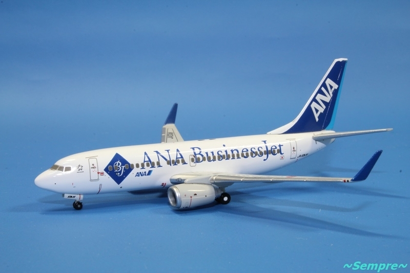 全日空商事 ANA B737-700ER ビジネスジェット JA10AN 1/400スケール