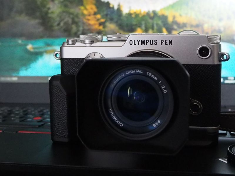 M.ZUIKO DIGITAL ED 12mm F2.0 - kiricub