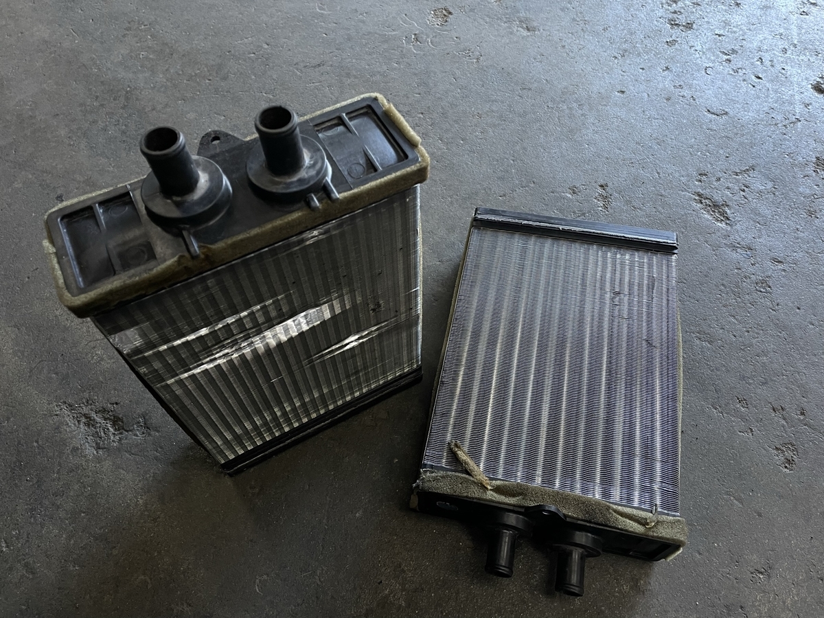 いすゞギガCYL77A真鍮製対策ヒーターコア - 昭和電機工業所