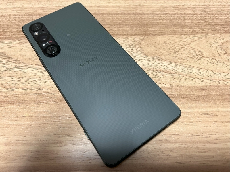 Xperia 1 V SIMフリー版(公開市場版) XQ-DQ44を購入したので、Xperia 1