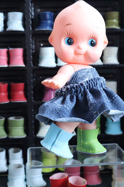 長靴じゃないよ寒い季節のブーツだよ！ キューピーの足を彩る靴たち