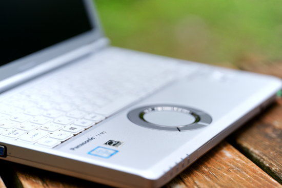 Let's note CF-SZ5中古購入レビュー】1kgを切る！軽さと高性能 中古で