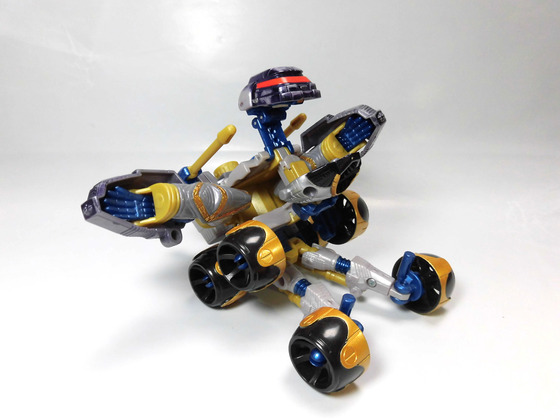 トランスフォーマー ビーストウォーズリターンズ ビーコン ストライカ