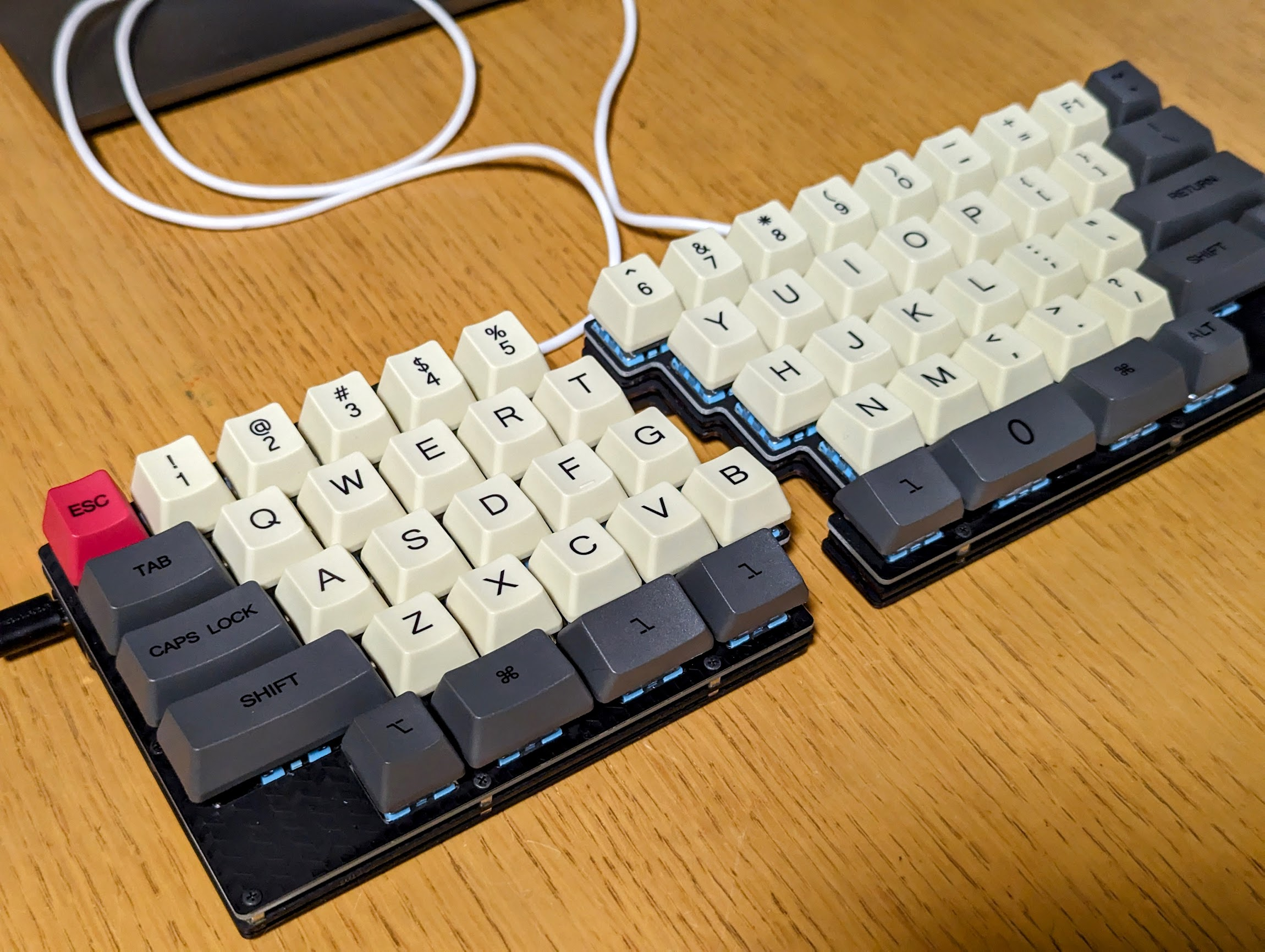 7sProキーボードを組み立てた - 詩と創作・思索のひろば