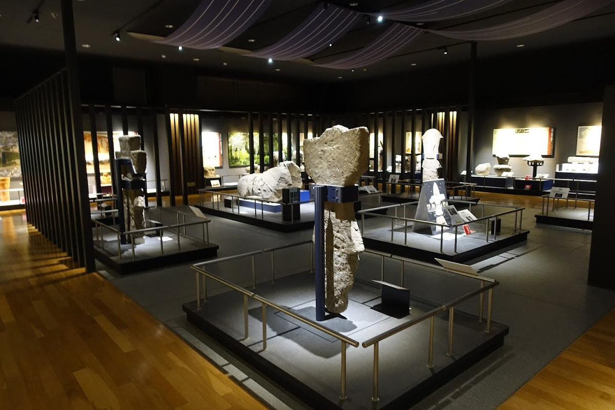 岩戸山歴史文化交流館 いわいの郷 福岡県八女市吉田 - 墳丘からの眺め