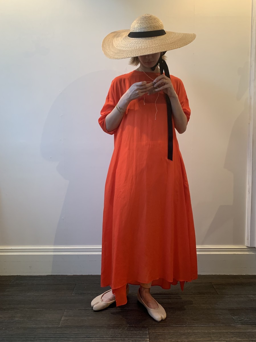 自然豊かな地で生まれるINDUBITABLY - NO CONCEPT SHOP & DressBird