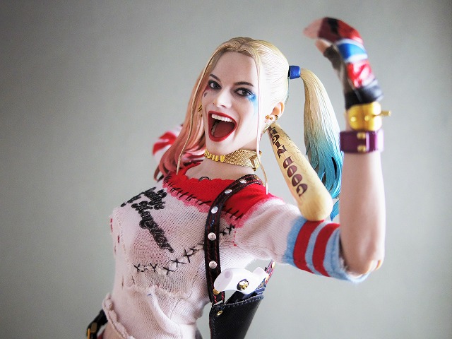 HOTTOYS 「スーサイド・スクワッド」 ハーレイ・クイン レビュー