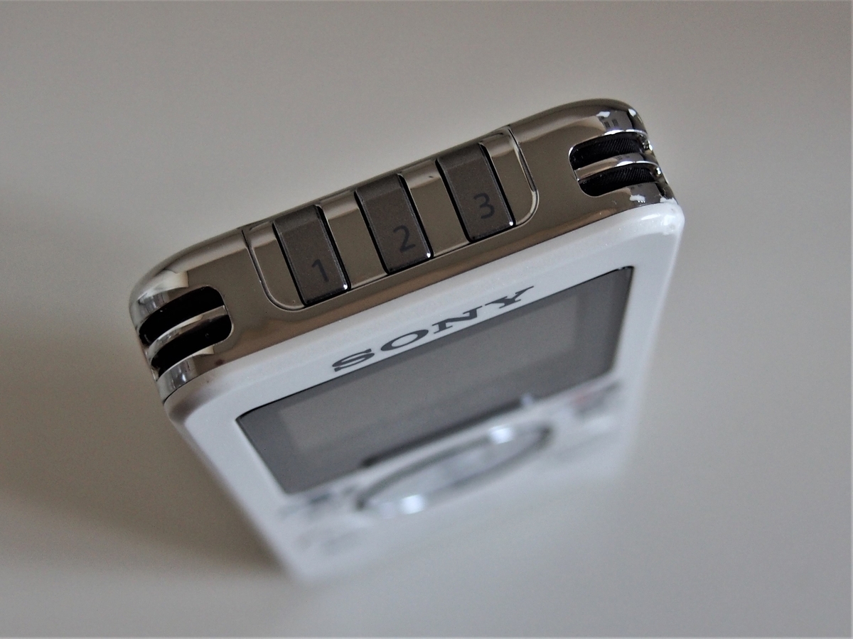 持ち歩き・携帯におすすめ ソニーラジオレコーダーの感想 予約録音は