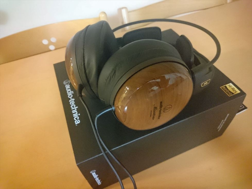 父の日なのでオーディオテクニカのダイナミックヘッドホンATH-W1000Zを