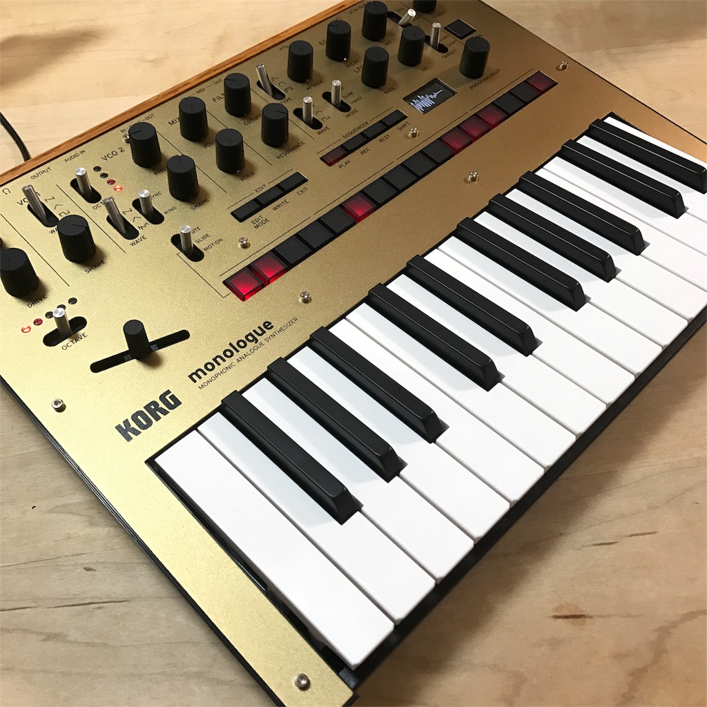 KORG monologue アナログシンセサイザー ゴールド Korg Monologue