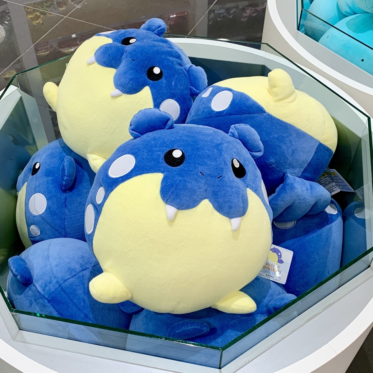 もちふわクッション 再販・再入荷 ヌオー＆タマザラシ - ポケモン