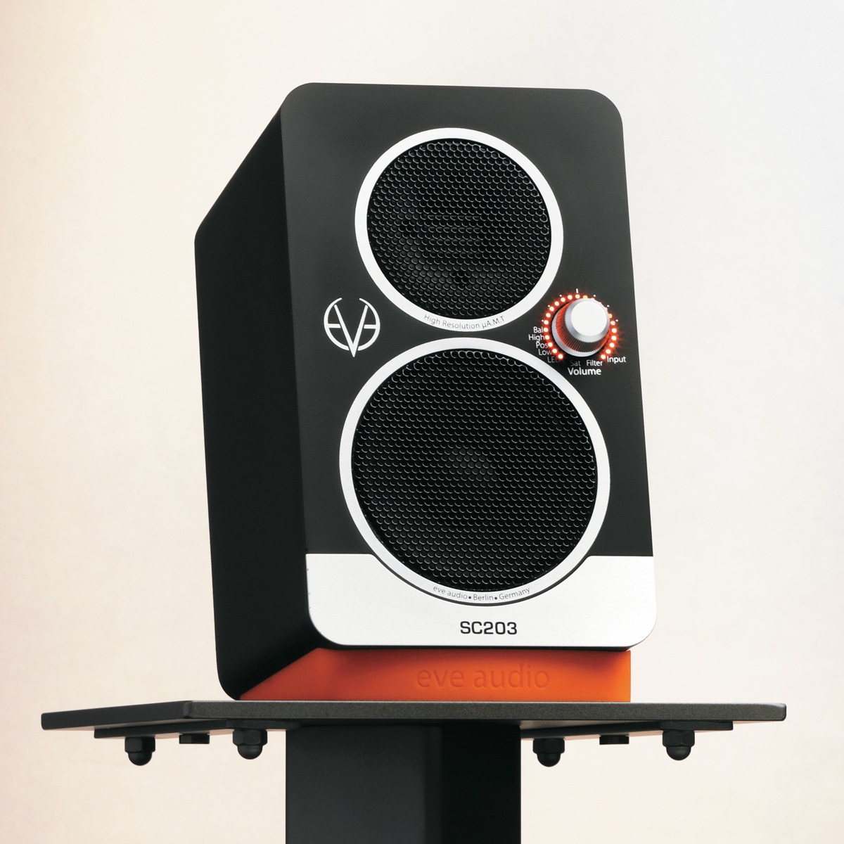 EVE AUDIO SC203 / SC205〜ペア10万円以下！サイズで比べるビギナー