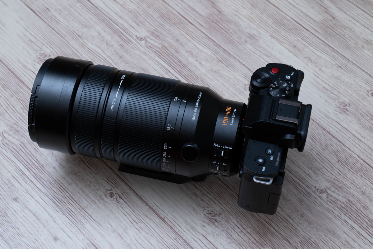 LEICA DG VARIO-ELMAR 100-400mm / F4.0-6.3 ASPH. という便利なレンズ