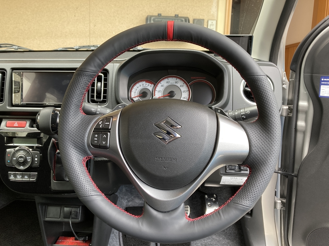 アルトワークス ドラポジ⑤ ステアリング巻いた - shupop@hateblo