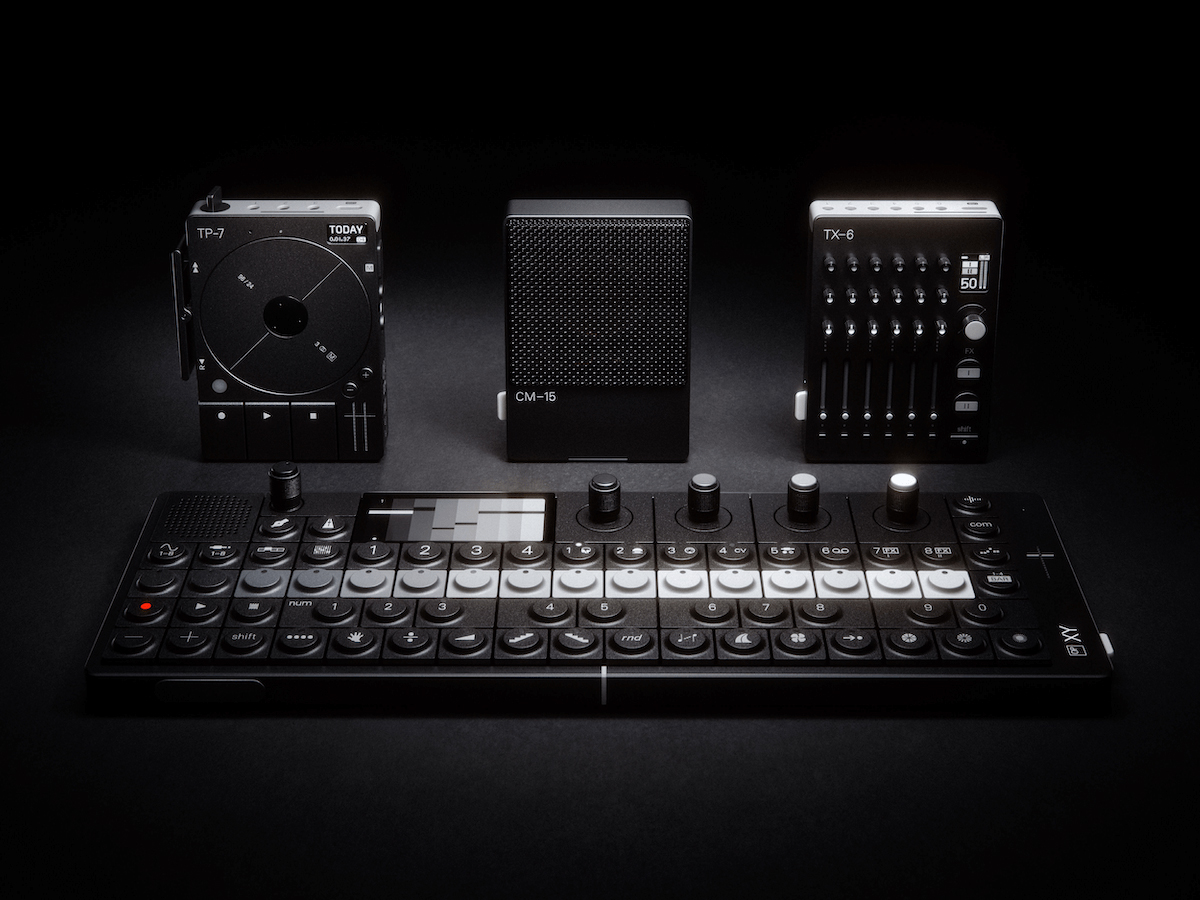 teenage engineeringよりTX-6、TP-7、CM-15のマットブラックカラーが