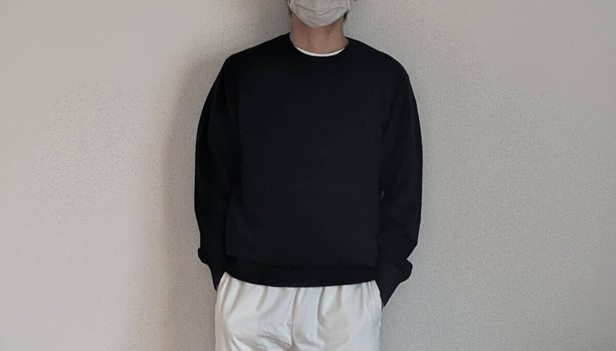 24年】ユニクロのカシミヤクルーネックセーター（メンズ）をレビュー