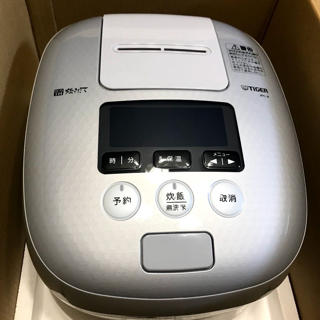 タイガーの圧力IH炊飯ジャー炊きたてのJPC-A101WHを購入しました