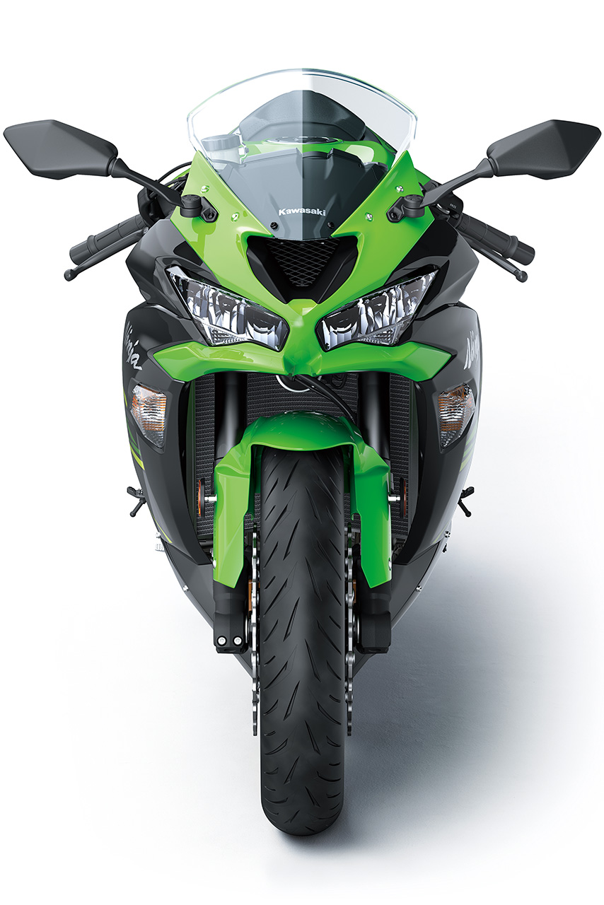 2019年型ニンジャZX-6R（メタリックスパークブラック×メタリック