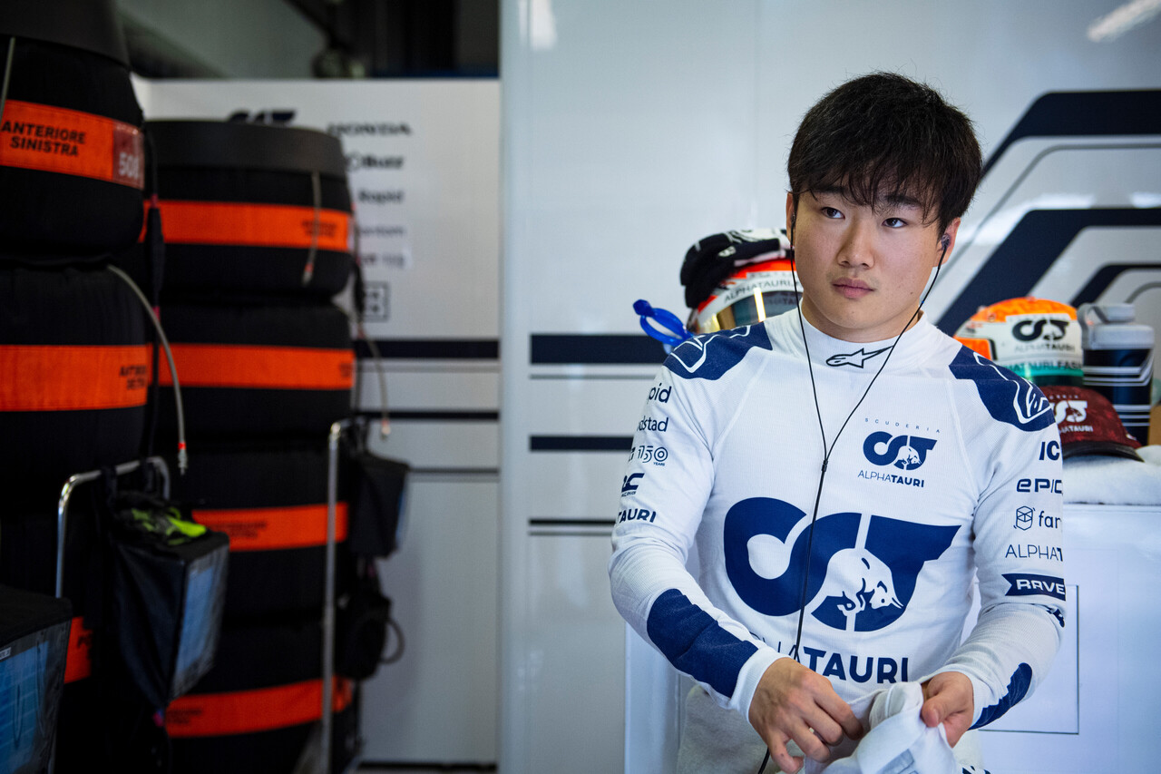 角田裕毅F1密着】ドライバーを平等に扱うアルファタウリ。3年目に求め