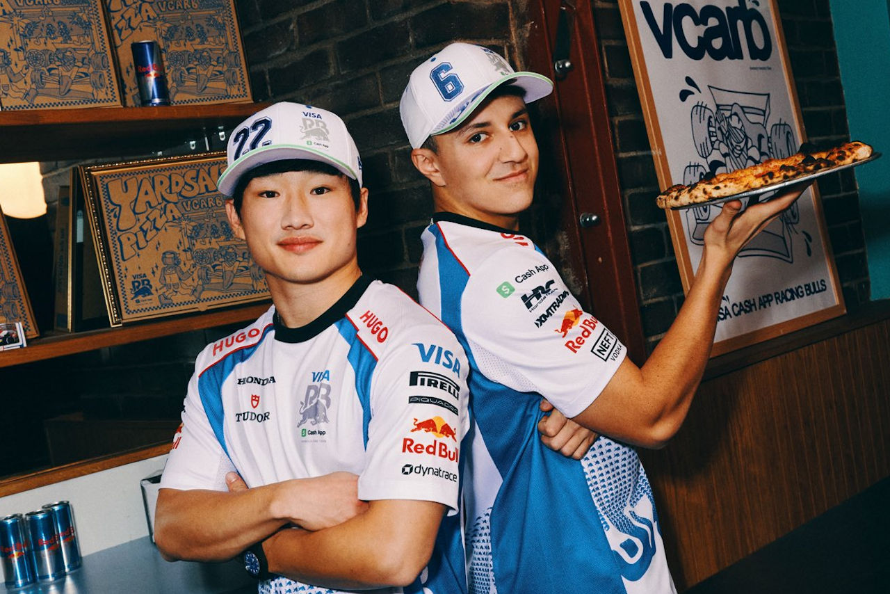 レーシングブルズ／RB、2025年レプリカウェアコレクションを発表。角田