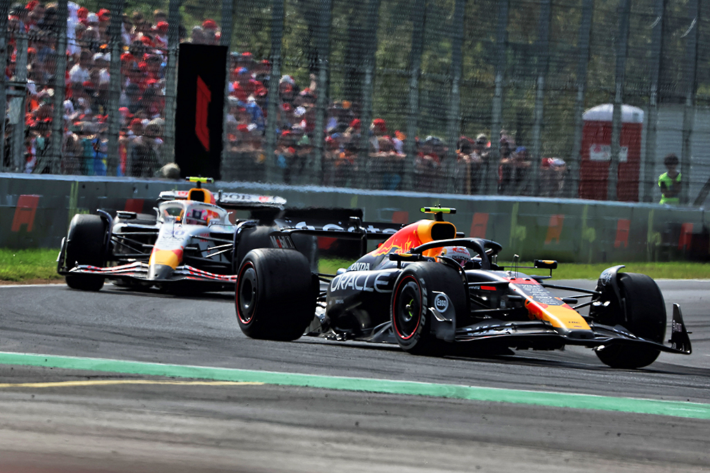 角田裕毅とローソンの接触に対する私見。フェルスタッペン勝利の起点と