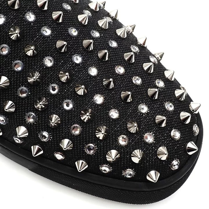 ルブタン【数量限定】ローラー フラット スタッズ*シューズ (Christian