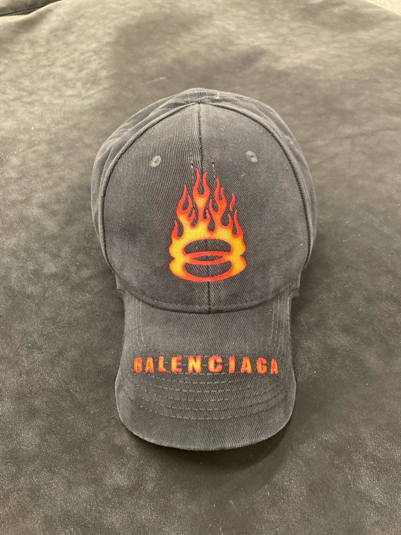 BALENCIAGA】Burning Unity キャップ 炎 コットンドリル (BALENCIAGA